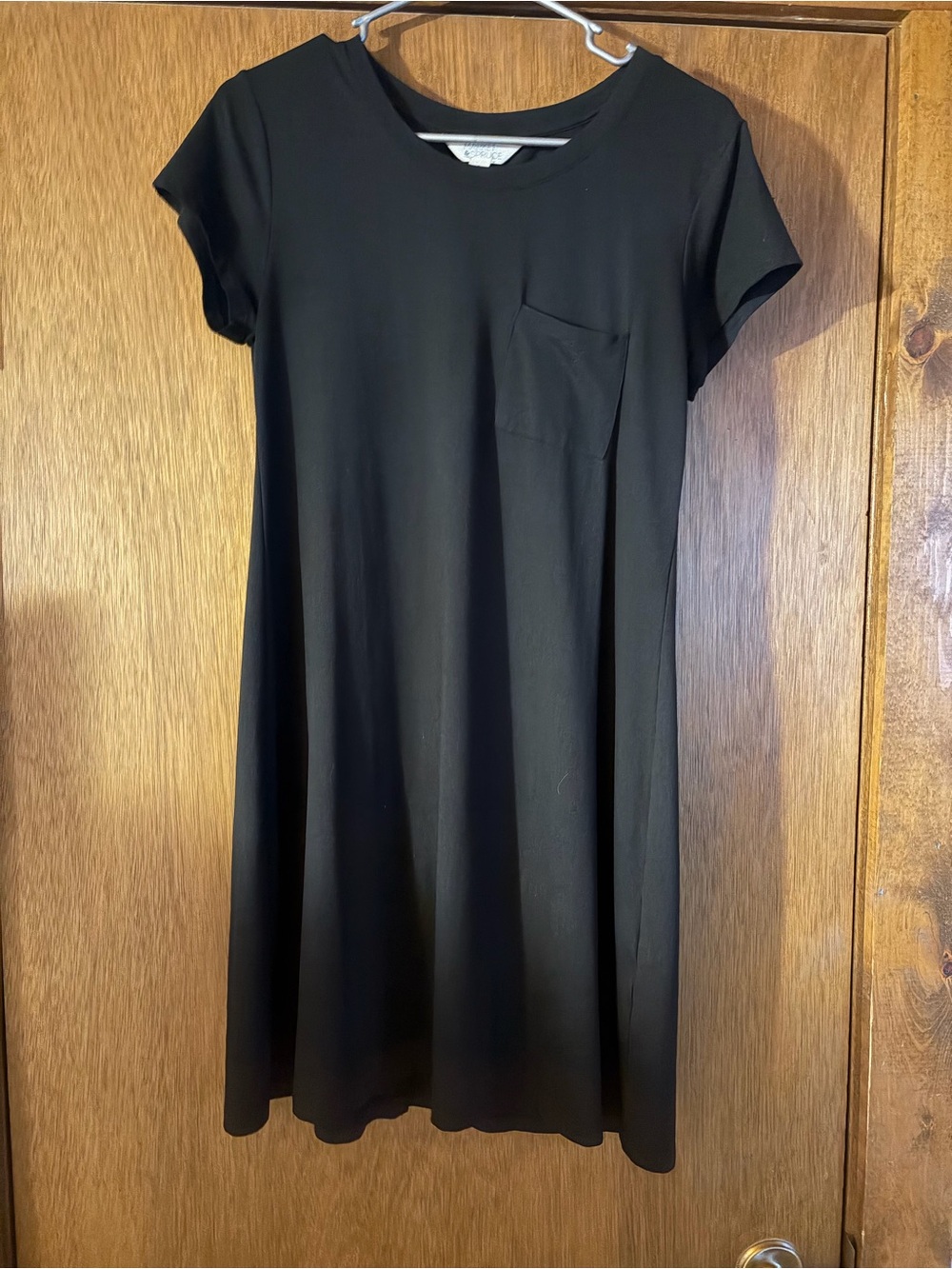 Market & Spruce Black Short-Sleeve Pocket Swing Dress